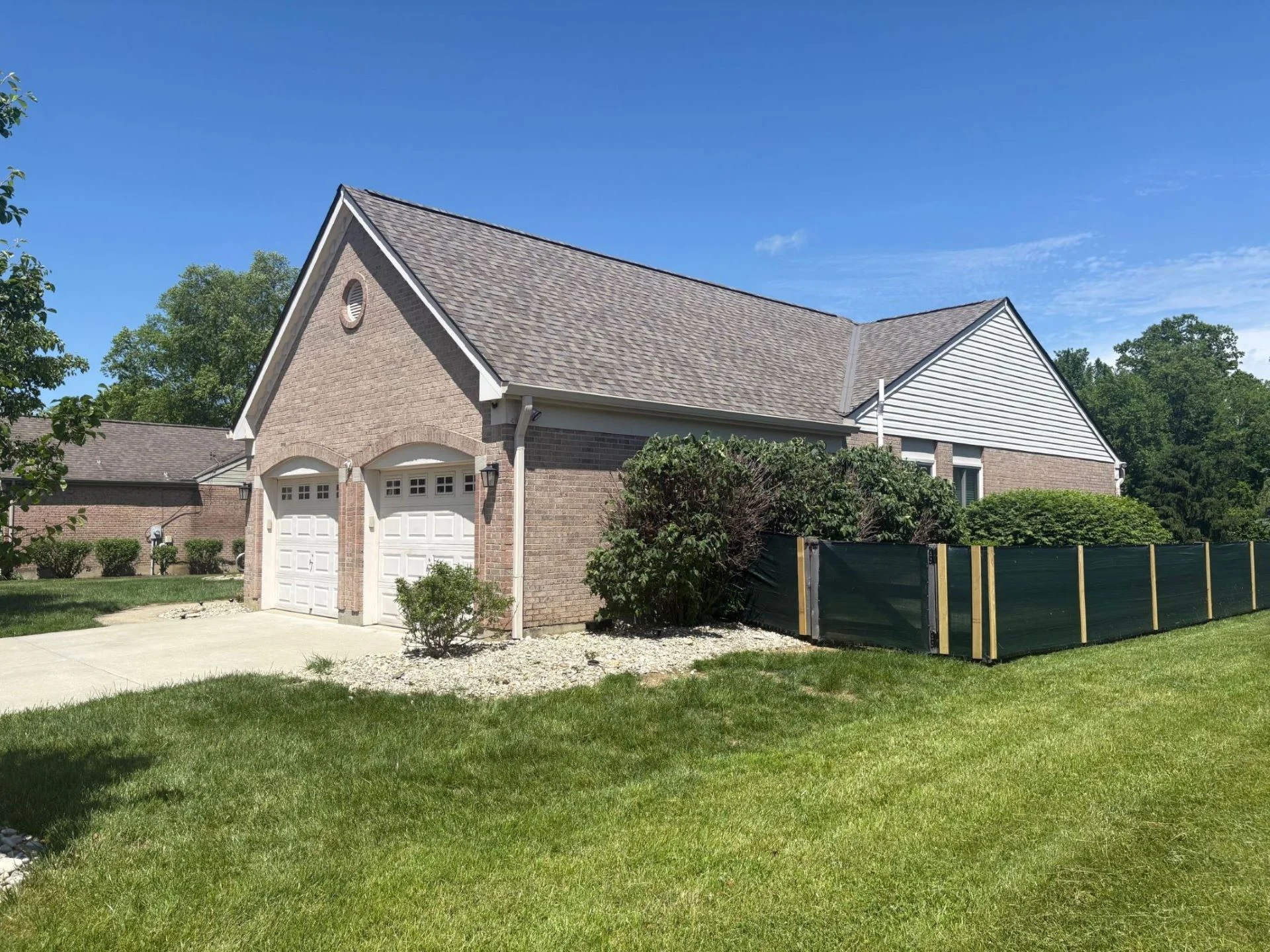 Full tear-off and roof replacement in Anderson Township! Our team installed a high-quality roofing system designed for long-lasting protection, improved curb appeal, and better home value.