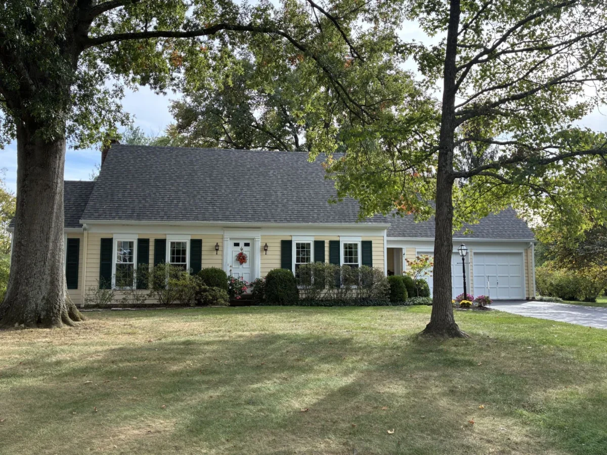 New asphalt shingle roof replacement completed on Cincinnati home